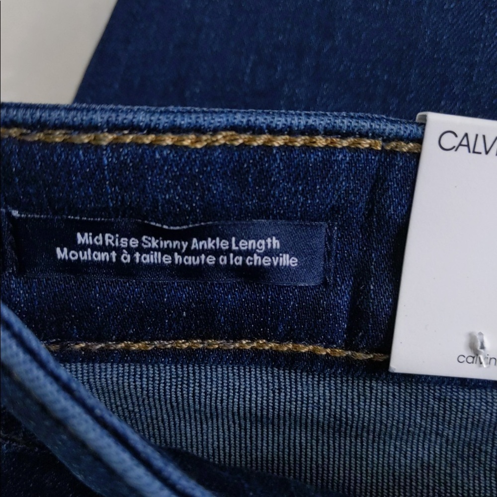 Calvin Klein Jeans Mid Rise Skinny Ankle Jeans - Picture 7 of 15